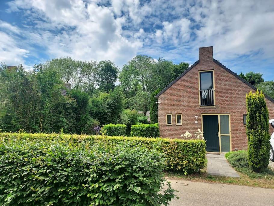 Heerlijk Huys, Vakantievilla Met Prive Tuin Ewijk 外观 照片